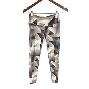 Athleta Womens Chaturanga Geometric Athletic Leggings Size XS‎ Yoga Printed
